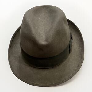 Vintage Pedigree Fifth Avenue New York Grey Felt Fedora Hat Size 7 1/4 *Flaws*